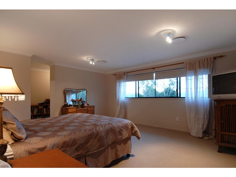 12 Camona Street, Kelvin Grove QLD 4059