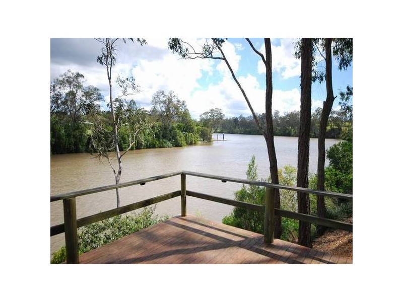 159 Gem Road, Kenmore QLD 4069