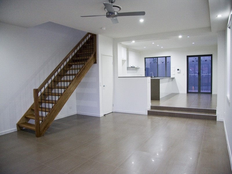 8 Rusden Street, Kelvin Grove QLD 4059