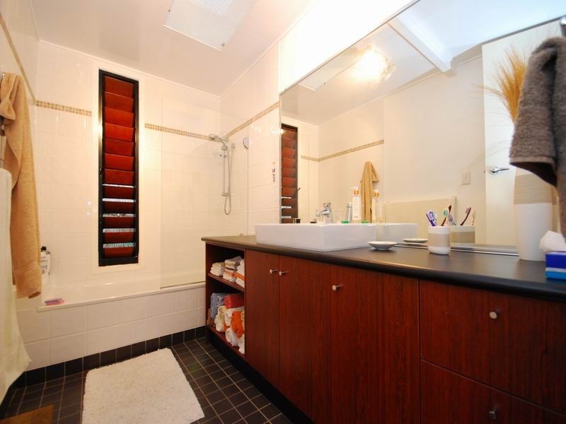 134 Gregory Street, Auchenflower QLD 4066