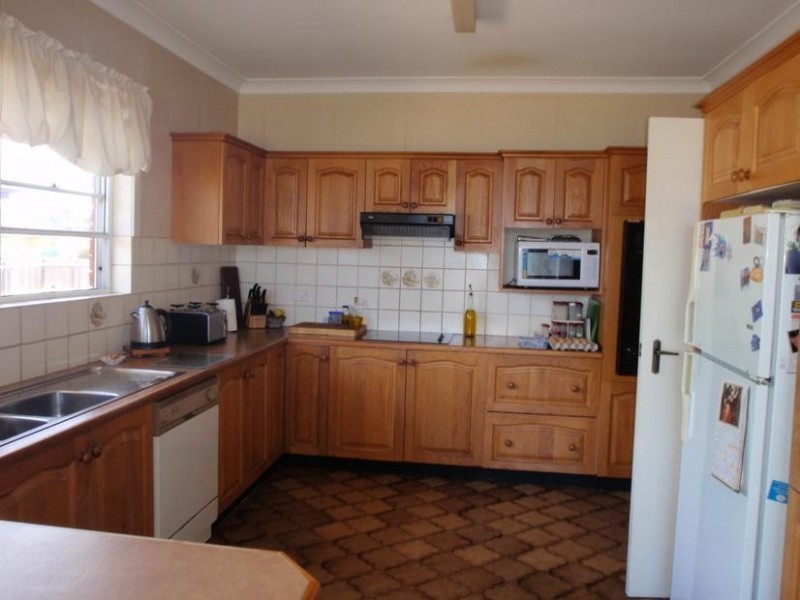 81 The Esplanade, Ettalong Beach NSW 2257