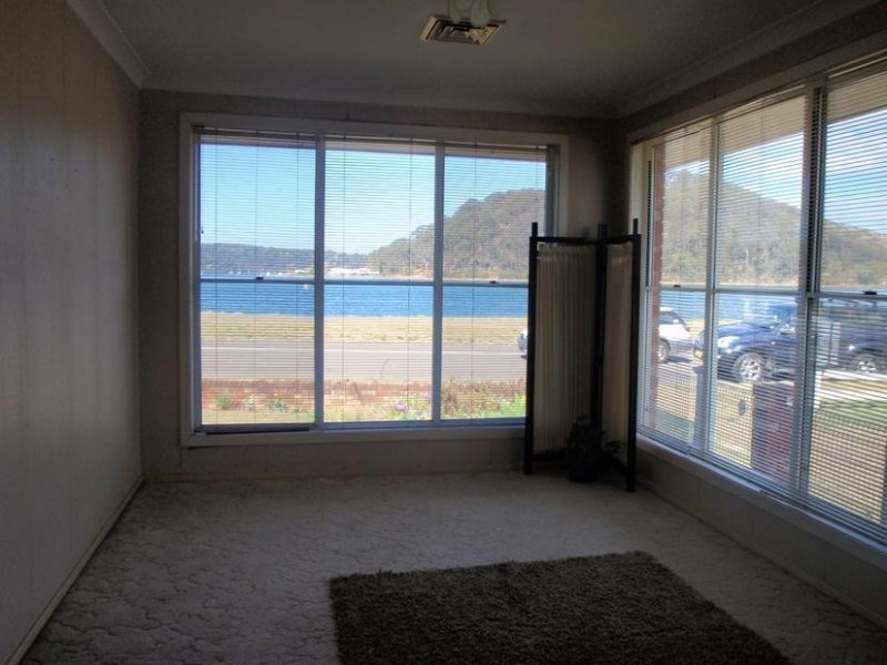 81 The Esplanade, Ettalong Beach NSW 2257
