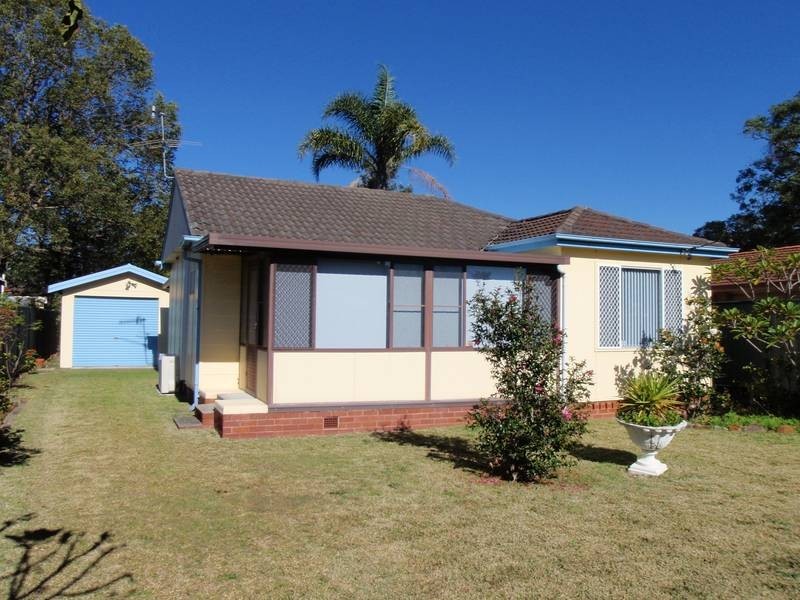 40 Bangalow St, Ettalong Beach NSW 2257