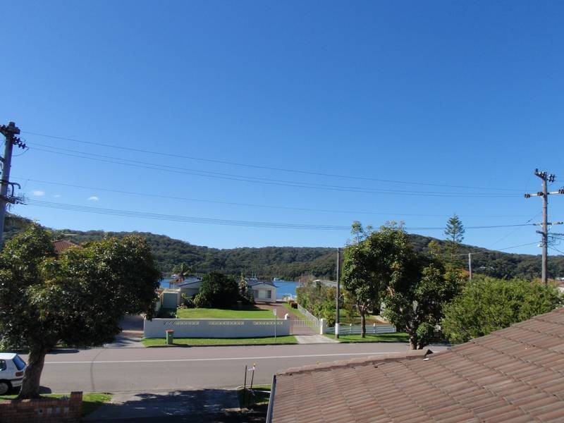 2/153 Booker Bay Rd, Booker Bay NSW 2257