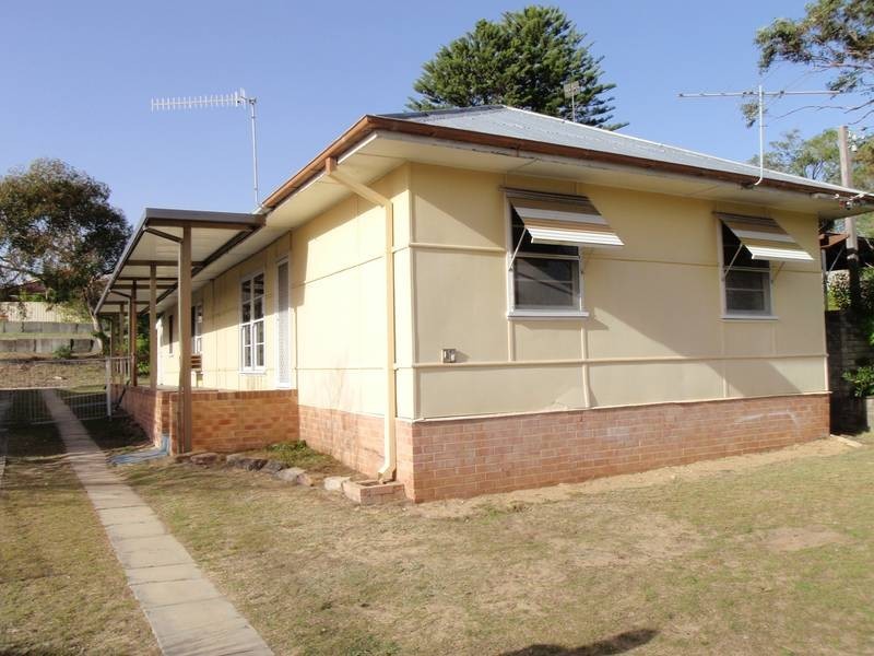 124 & 126 Broken Bay Rd, Ettalong Beach NSW 2257