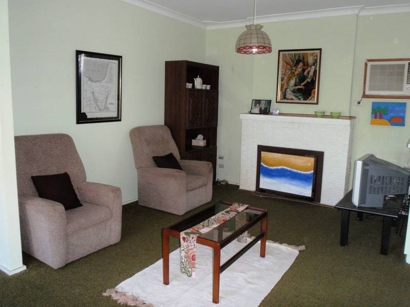 2 Ferry Road, Ettalong Beach NSW 2257