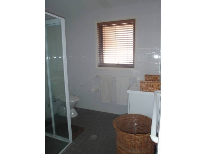 26 Kendall Rd, Empire Bay NSW 2257
