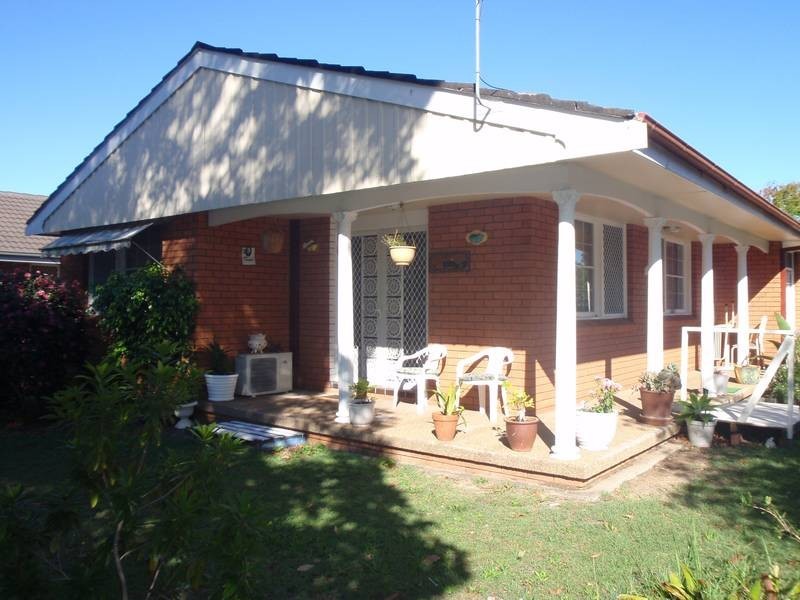 1/4 Billabong St, Woy Woy NSW 2256