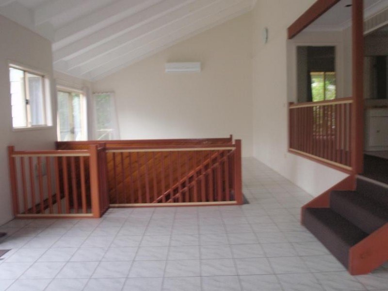 135 Greenhaven Drive, Umina Beach NSW 2257