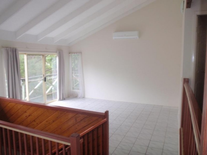 135 Greenhaven Drive, Umina Beach NSW 2257