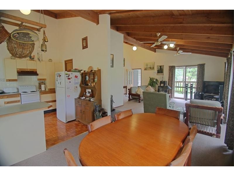 133 Greenhaven Drive, Umina Beach NSW 2257