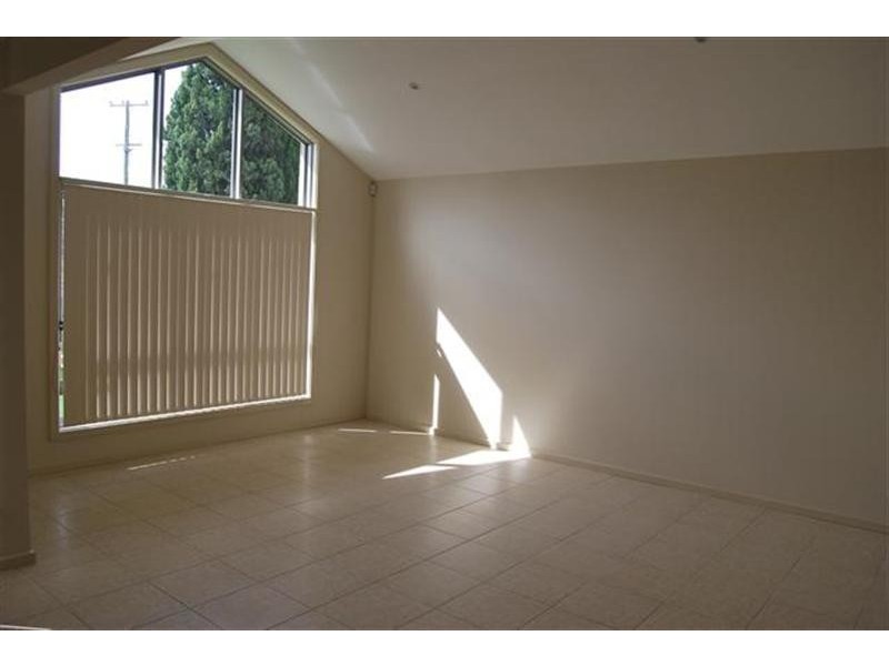 3/201 Blackwall Rd, Woy Woy NSW 2256