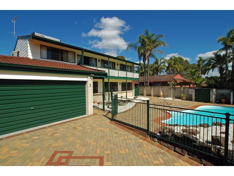 4 Mooring Place, St Huberts Island NSW 2257