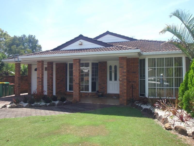 16 Haynes Ave, Umina Beach NSW 2257