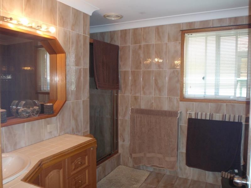 16 Haynes Ave, Umina Beach NSW 2257