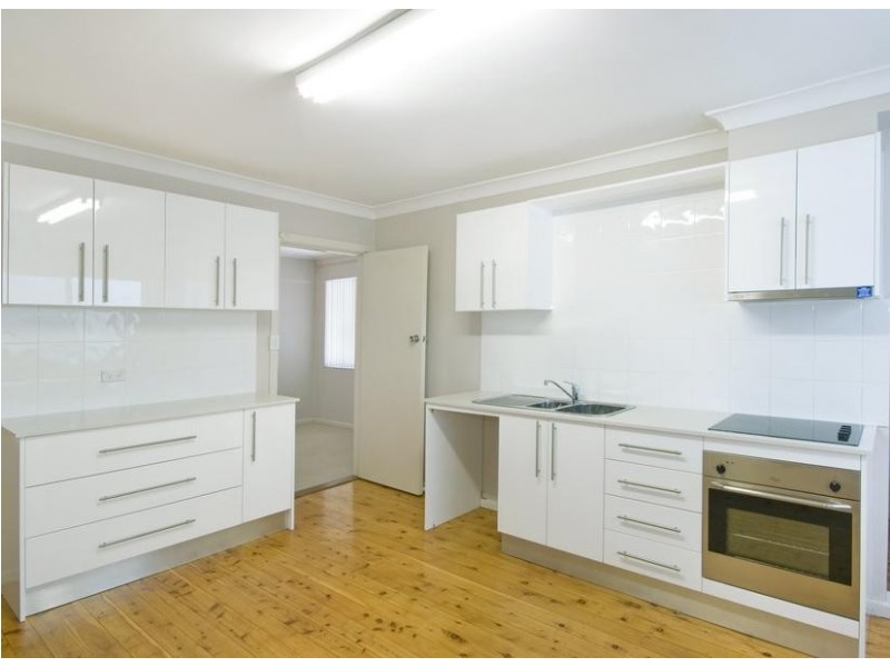 380 Ocean View Road, Ettalong Beach NSW 2257