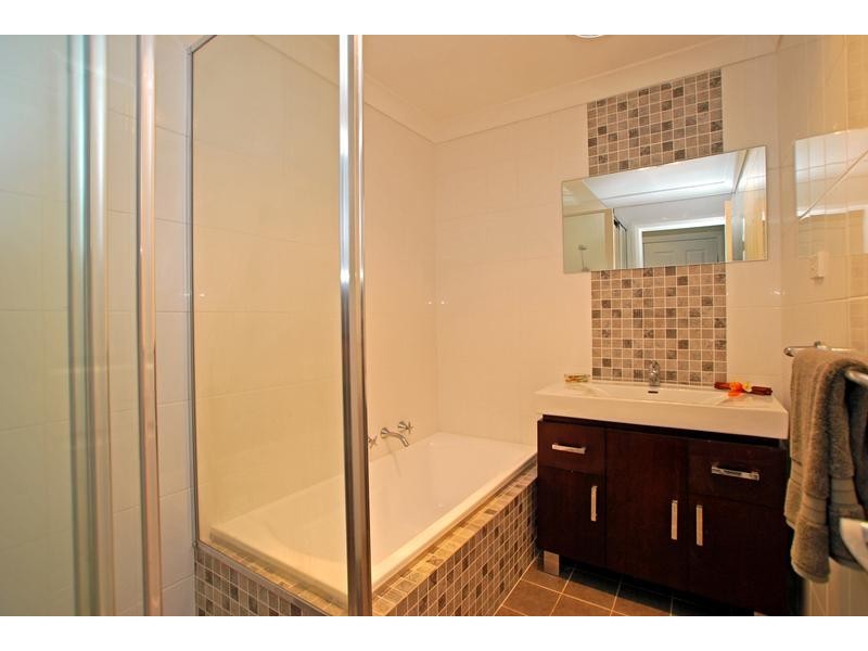 4/153 Booker Bay Rd, Booker Bay NSW 2257