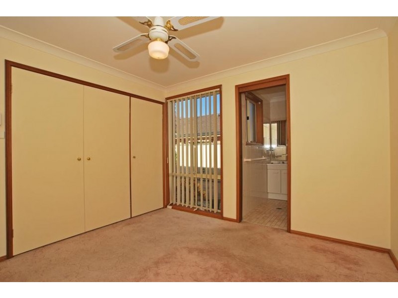 2/18 Bream Rd, Ettalong Beach NSW 2257