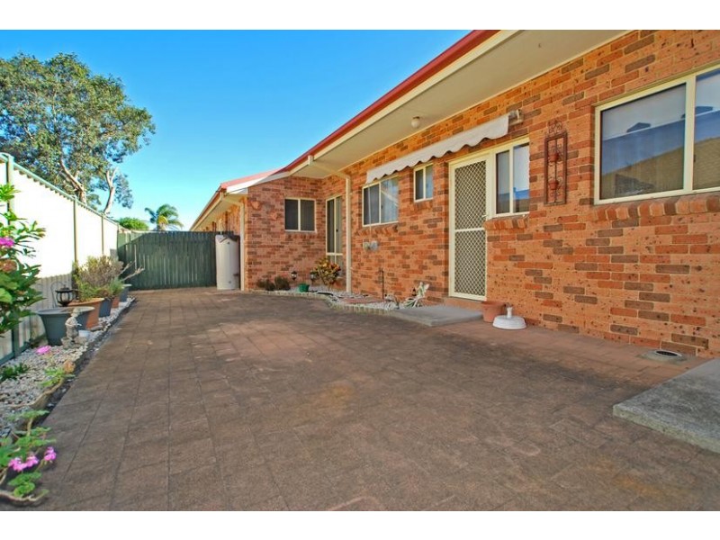 2/18 Bream Rd, Ettalong Beach NSW 2257