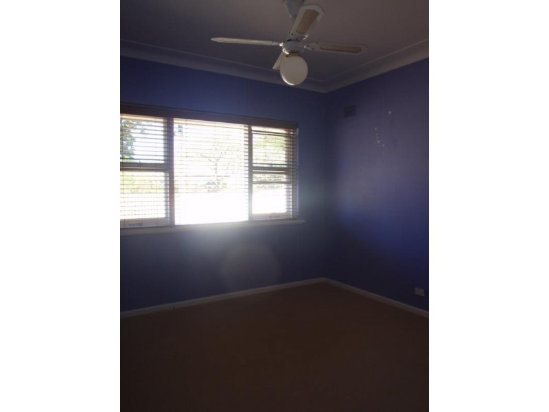 35 Lagoon Street, Ettalong Beach NSW 2257