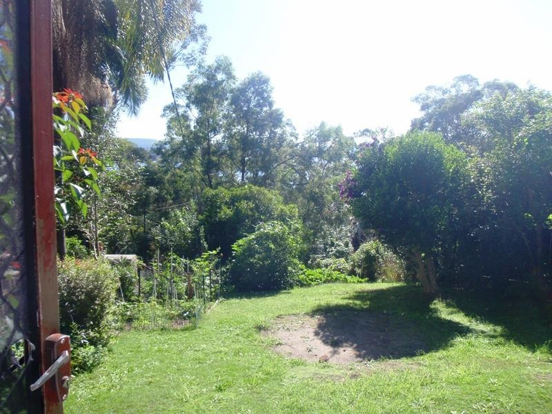 9 Bayview Cres, Blackwall NSW 2256