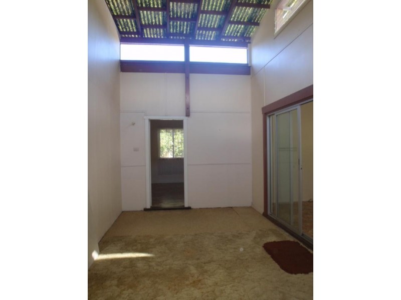 20 McLaurin Rd, Umina Beach NSW 2257