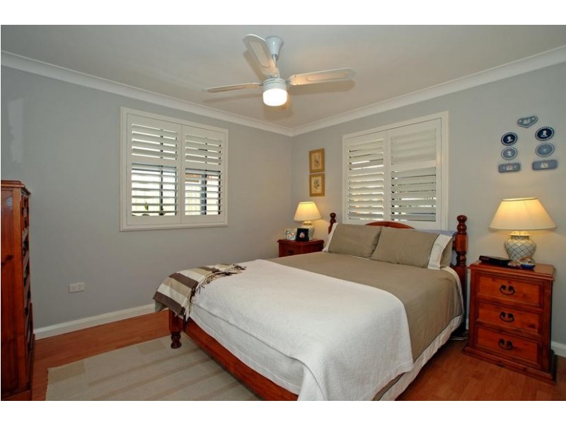 74 Pozieres Ave, Umina Beach NSW 2257