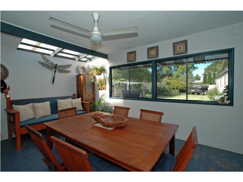 74 Pozieres Ave, Umina Beach NSW 2257