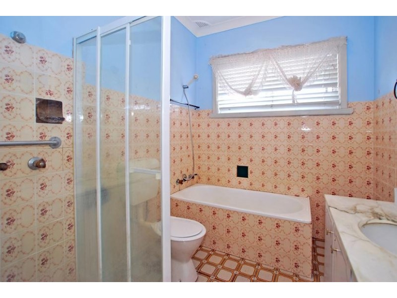 25 Ridge St, Ettalong Beach NSW 2257