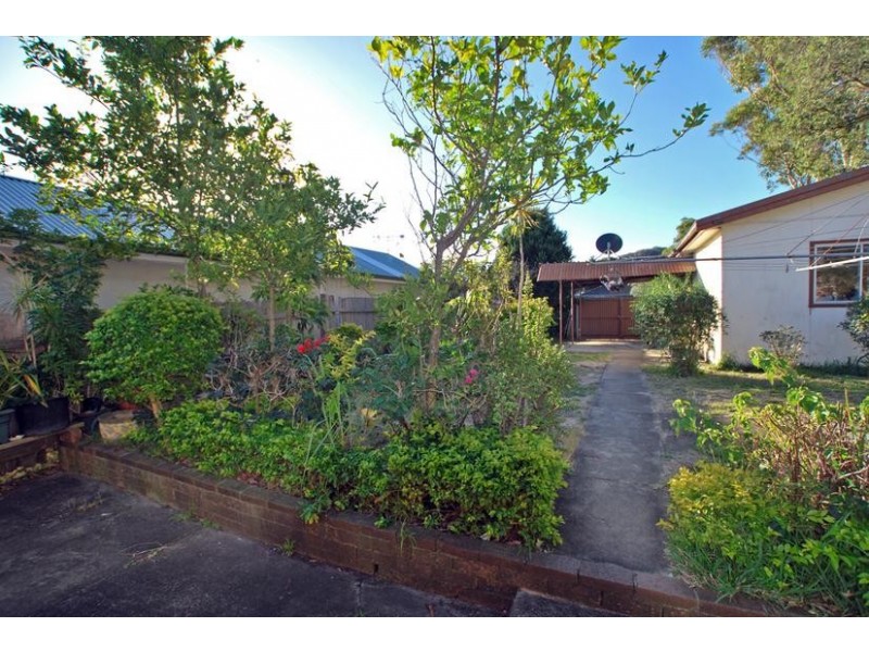 25 Ridge St, Ettalong Beach NSW 2257