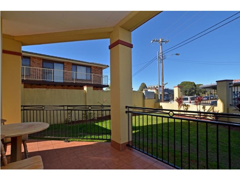 1/161 Ocean View Rd, Ettalong Beach NSW 2257