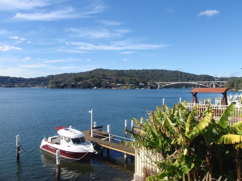 Blackwall NSW 2256