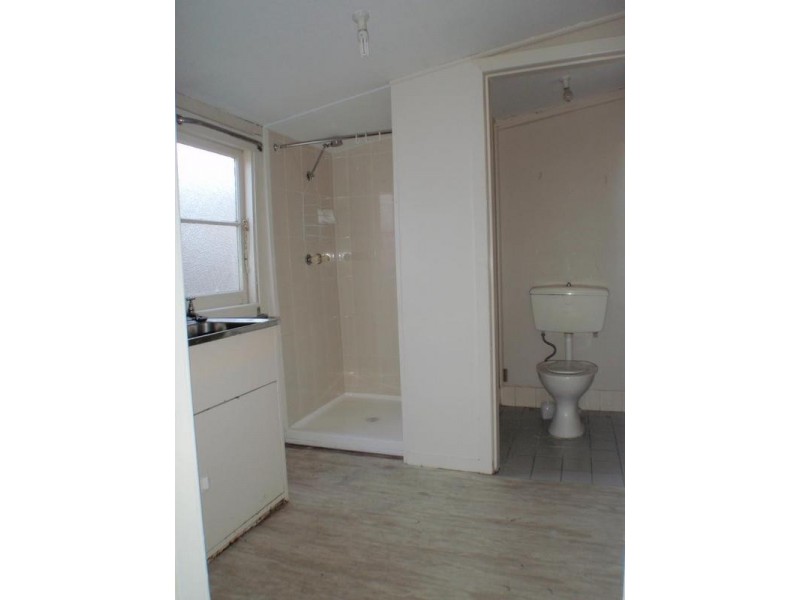 Cabin/75 Britannia St, Umina Beach NSW 2257