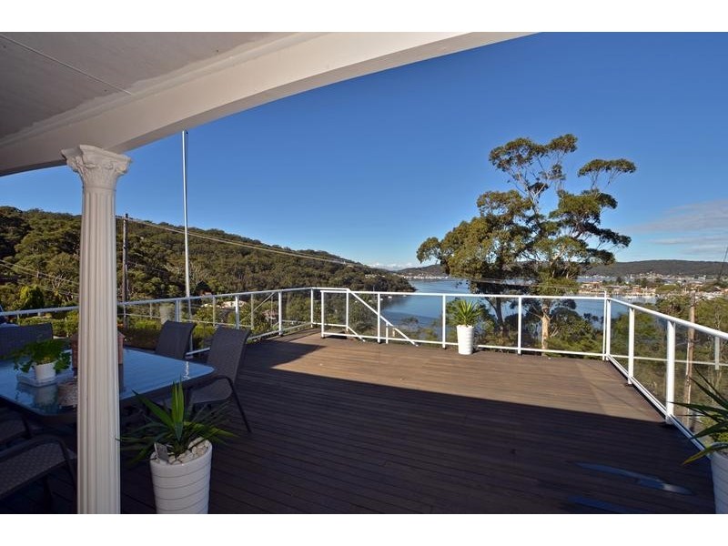 85 Daley Ave, Daleys Point NSW 2257