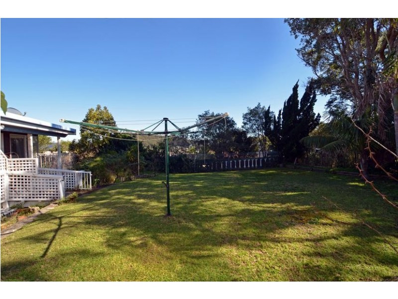 85 Daley Ave, Daleys Point NSW 2257