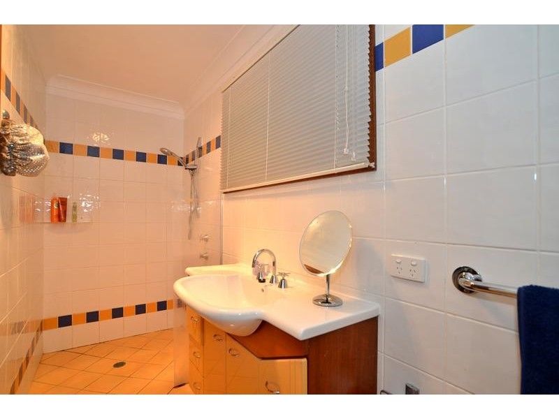 8 Peta Close, Umina Beach NSW 2257