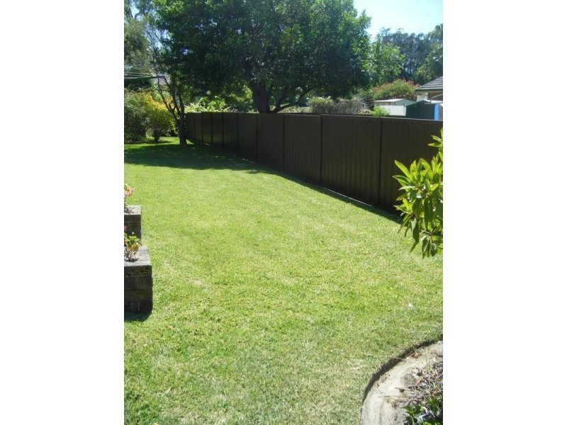 15 Bangalow St, Ettalong Beach NSW 2257