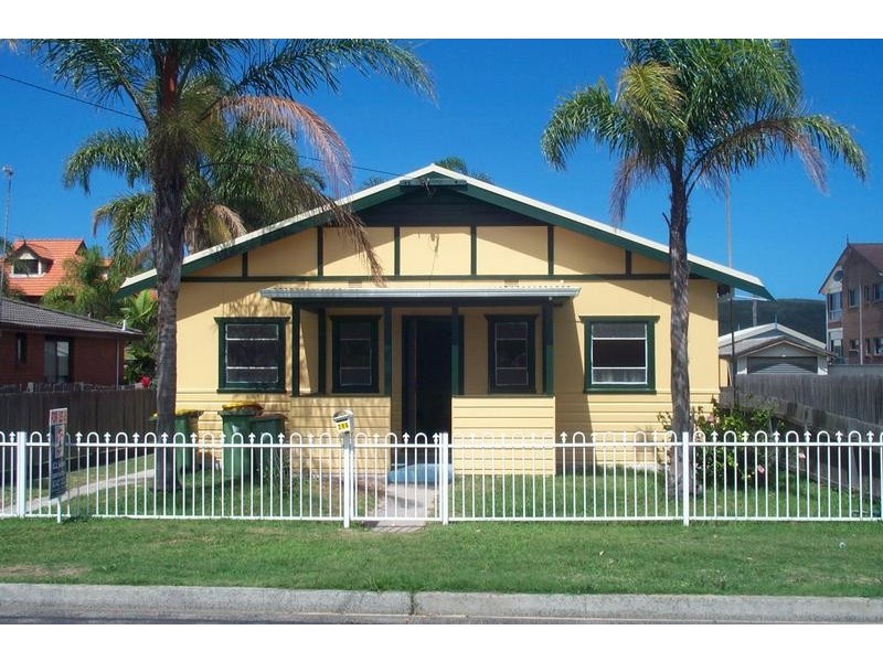 296 Booker Bay Rd, Booker Bay NSW 2257