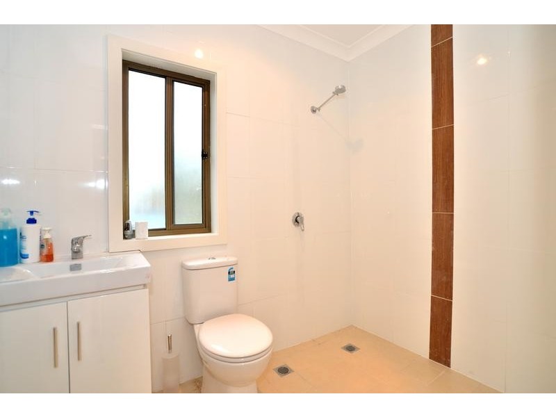 8 Priestman Ave, Umina Beach NSW 2257