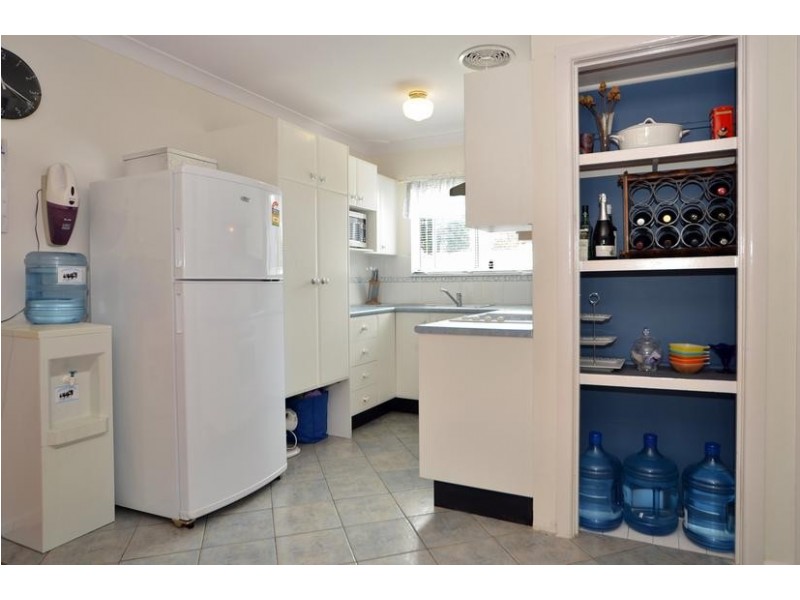 5 Hillview St, Woy Woy NSW 2256