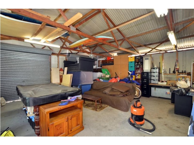 17 Kahibah Rd, Umina Beach NSW 2257
