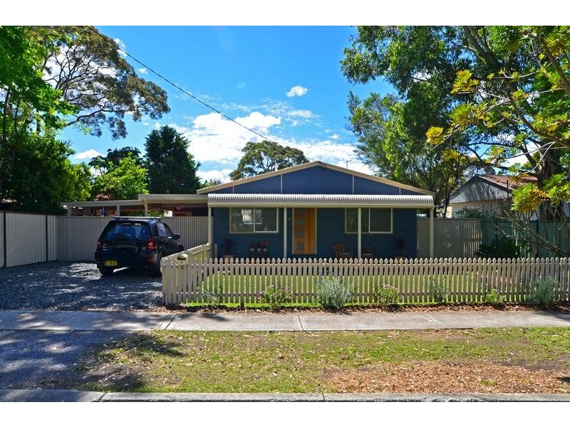 5 Hillview Street, Woy Woy NSW 2256