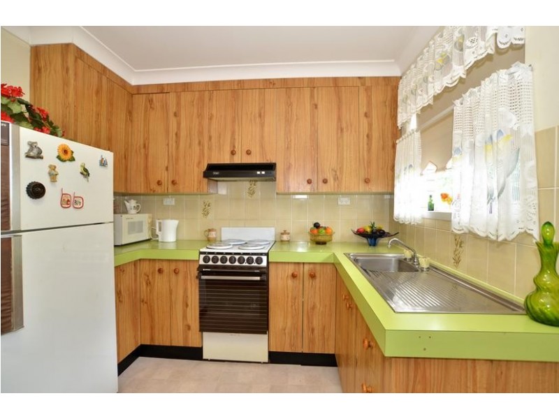 2/98 Springwood St, Ettalong Beach NSW 2257