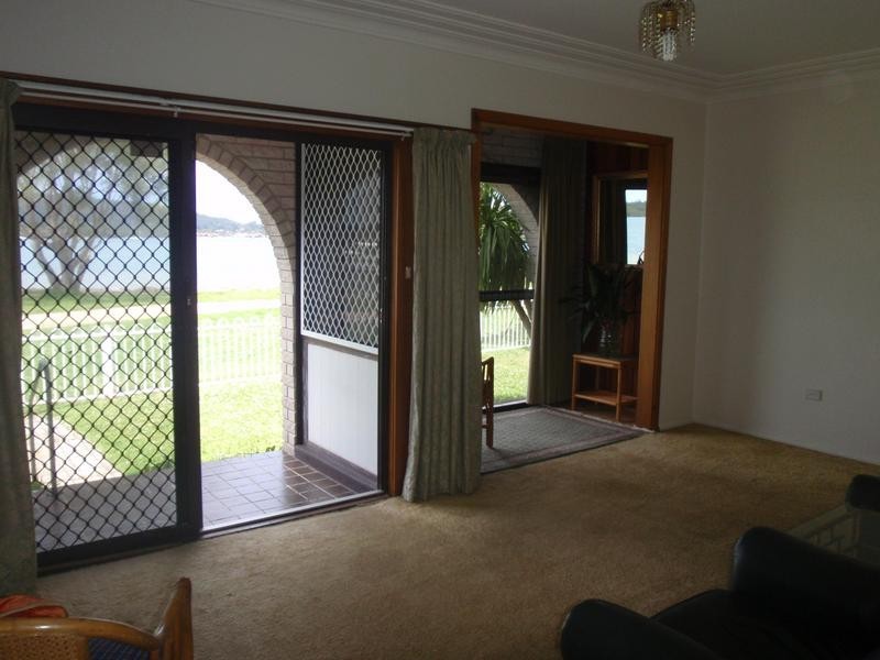 8 Northburge Road, Woy Woy NSW 2256
