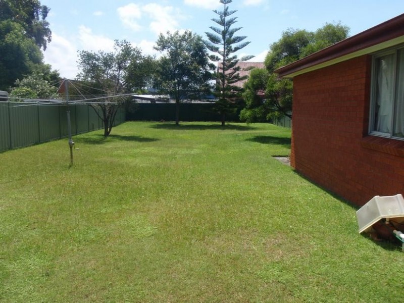 69a Victoria Rd, Woy Woy NSW 2256