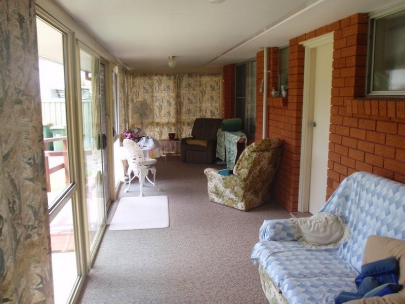 69a Victoria Rd, Woy Woy NSW 2256