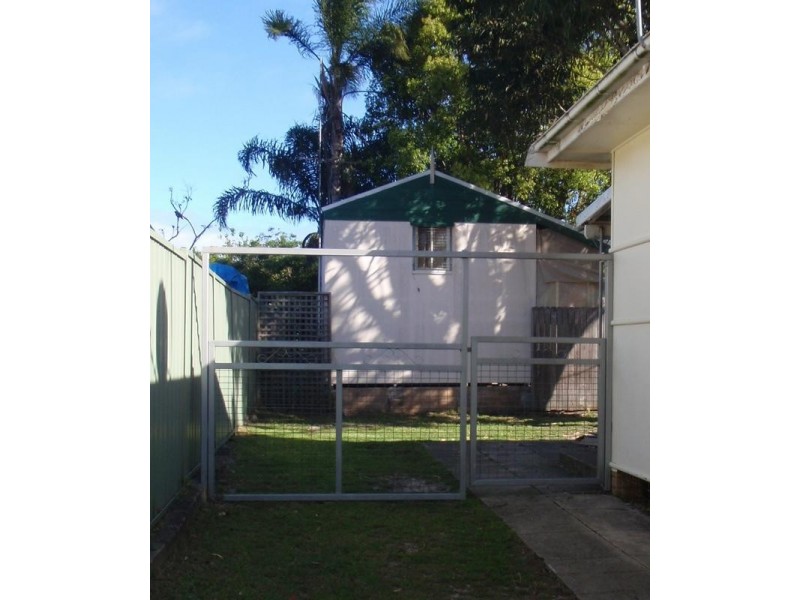 Cabin/66 Bourke Road, Ettalong Beach NSW 2257