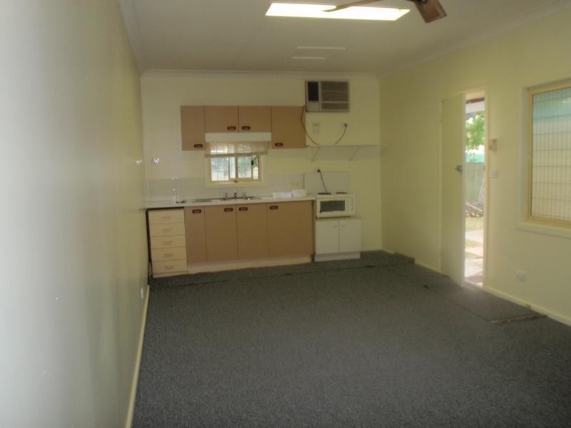 Cabin/66 Bourke Road, Ettalong Beach NSW 2257