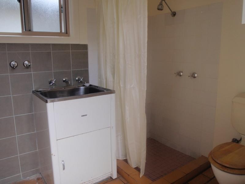 Cabin/66 Bourke Road, Ettalong Beach NSW 2257