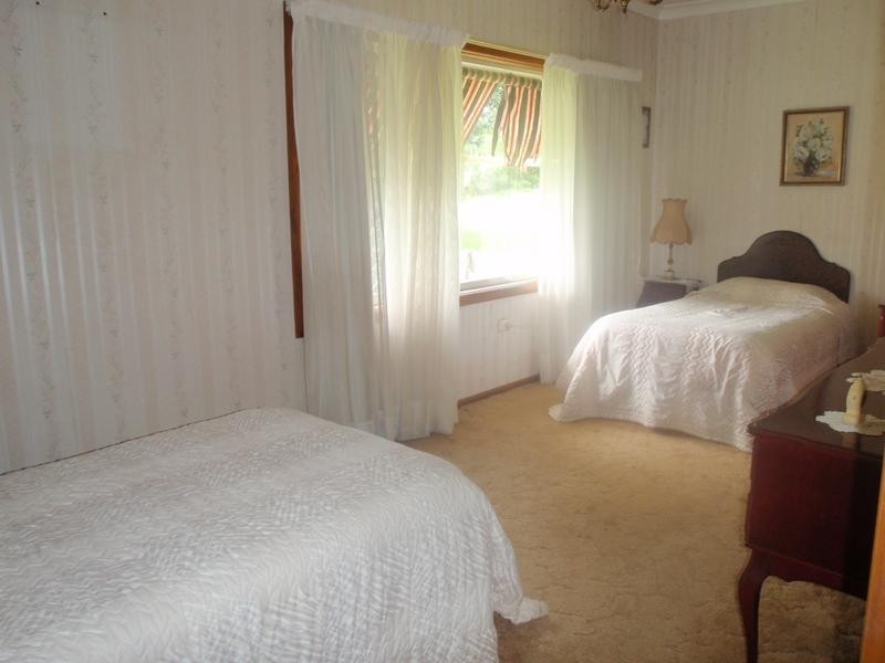 302 Burge Road, Woy Woy NSW 2256